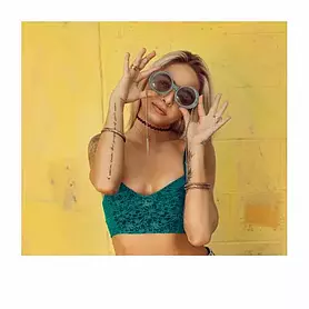 Фото в стиле Instax
